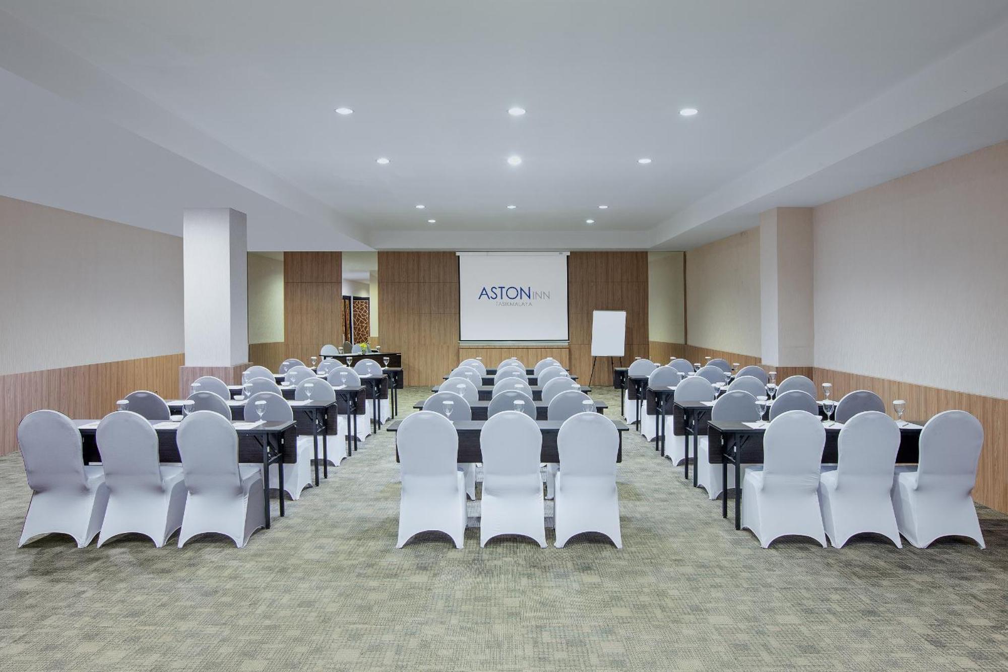 Aston Inn Tasikmalaya Eksteriør bilde